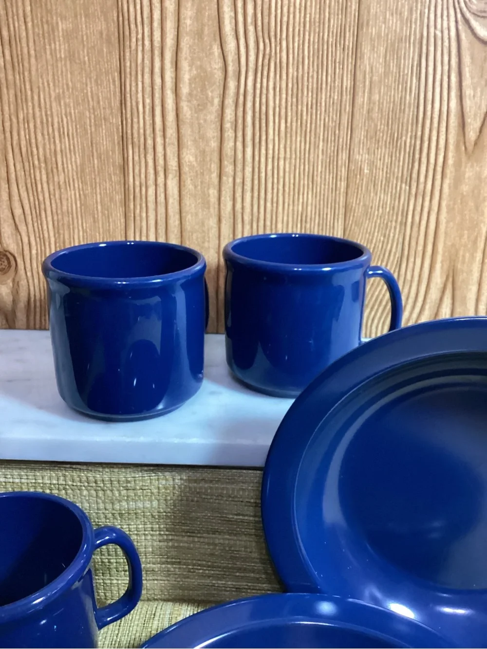 Blue Melamine Dinnerware Set - 4 Mugs & 4 Bowls